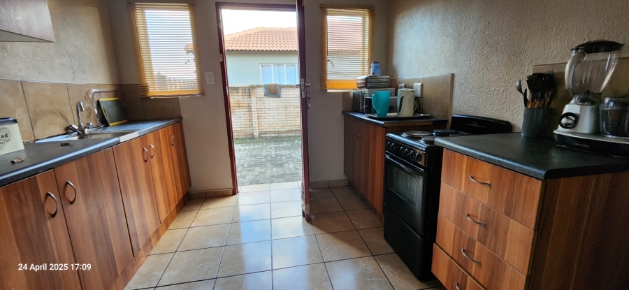 3 Bedroom Property for Sale in Waterkloof Hill Estate North West